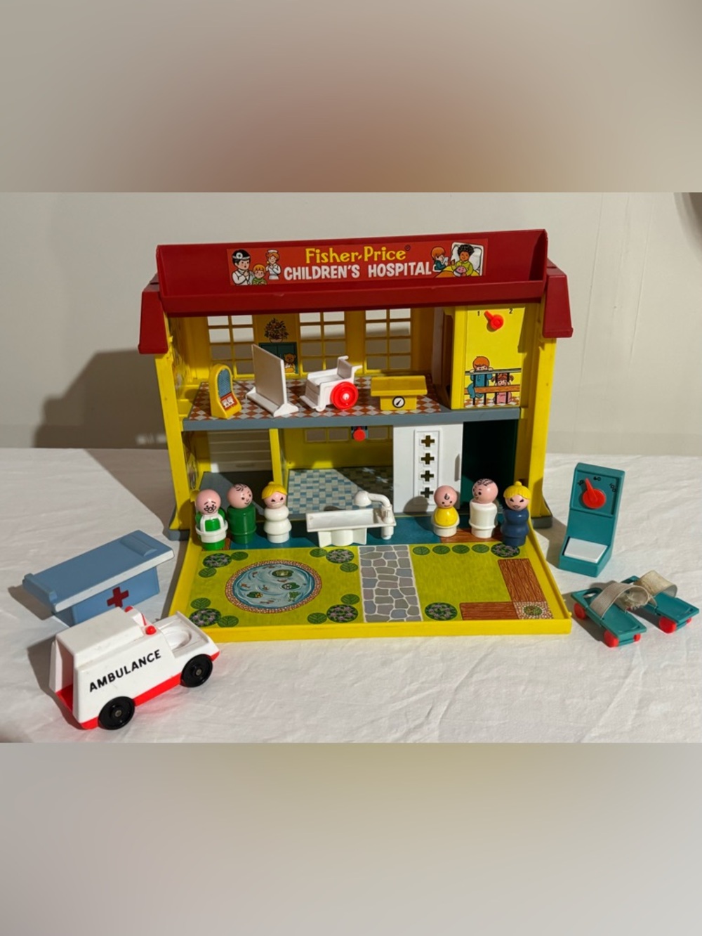 Vintage Fisher-Price little people Children's Hospital Playset and accessories